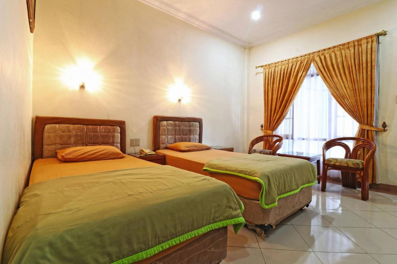 Hotel Melati Medan Exterior photo