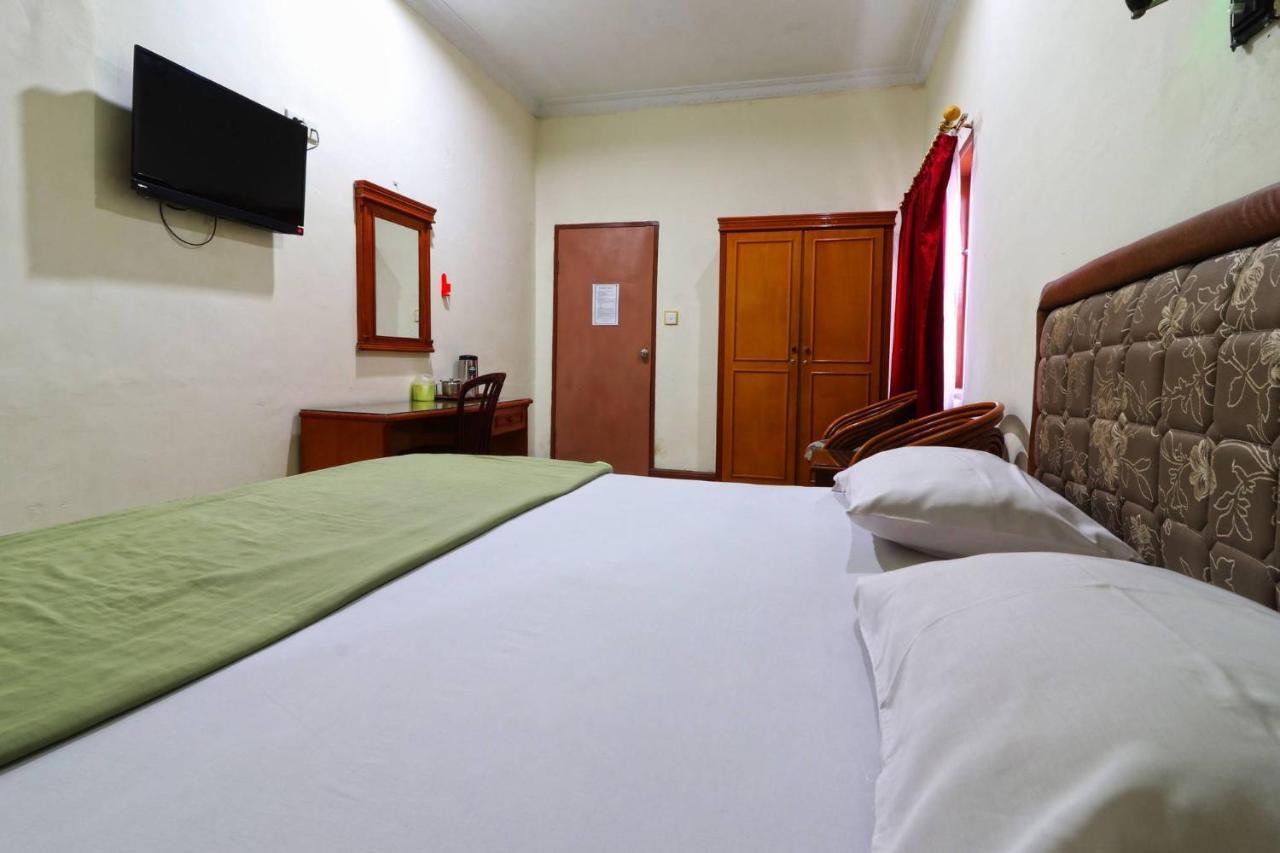 Hotel Melati Medan Exterior photo